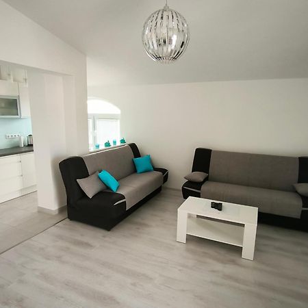 Rooms & Apartments Ana 2 Задар Екстериор снимка