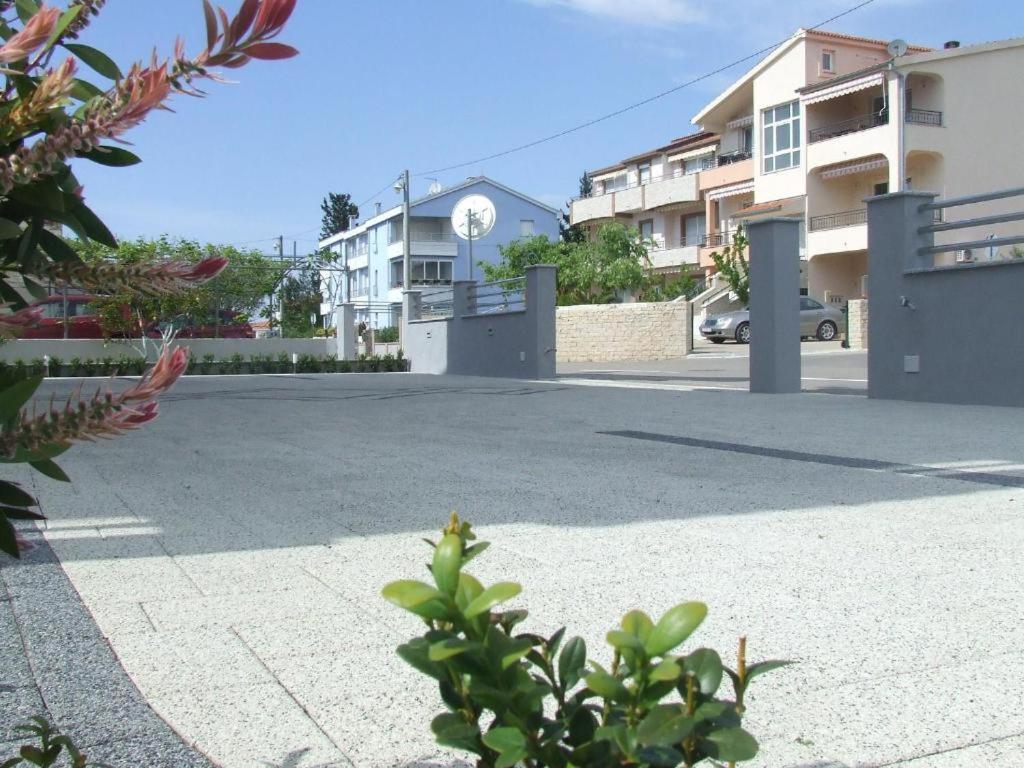 Rooms & Apartments Ana 2 Задар Екстериор снимка